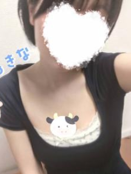 新人あきな