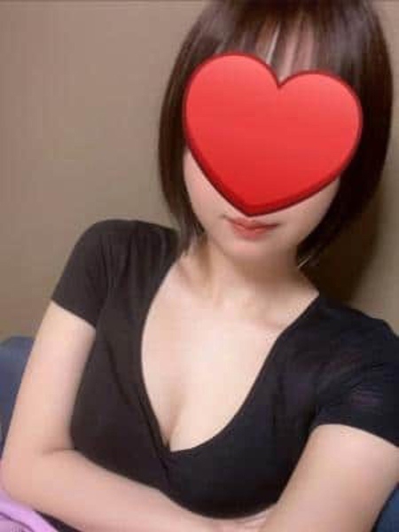 曽根みなみ