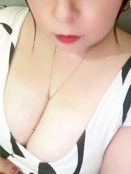 奈々（なな）