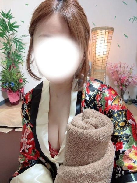 咲茉（えま）