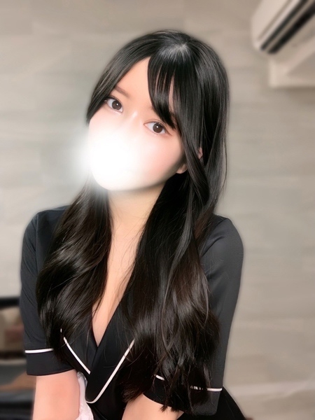 波多ゆりあ